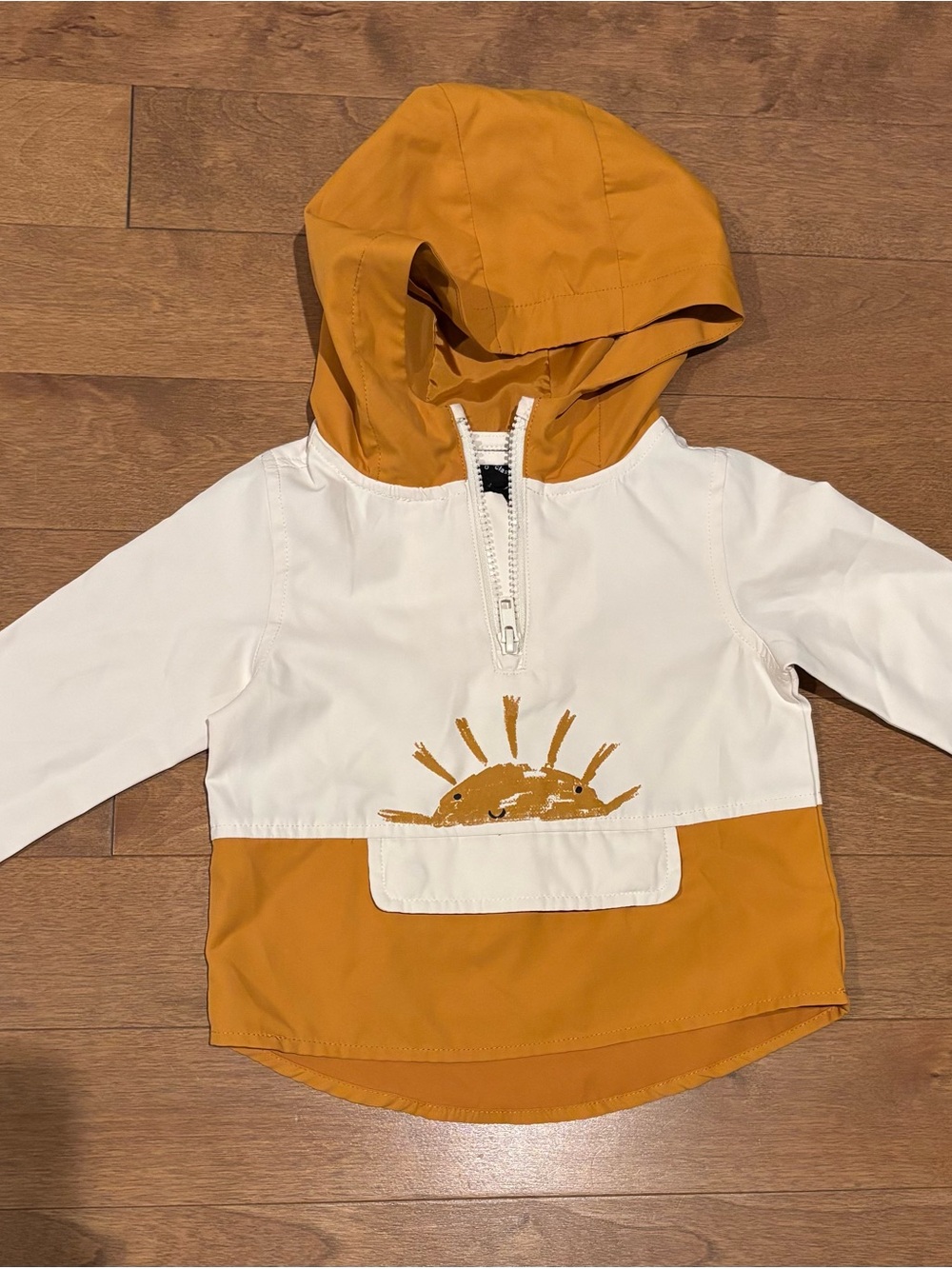Art Class White and Mustard Hooded Pullover with Sun Graphic